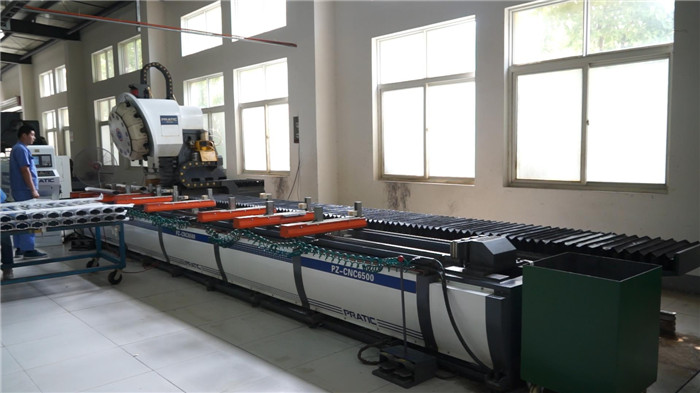 鋁型材數控加工